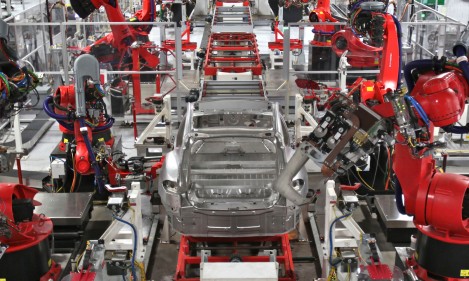 Car-factory-robots-Flickr-469x281